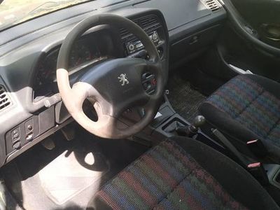 Peugeot 306