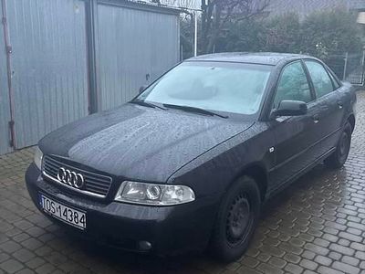 Czarny Używany 2000 Audi A4 Sedan/Limuzyna | 5800 zł (Dość drogi)