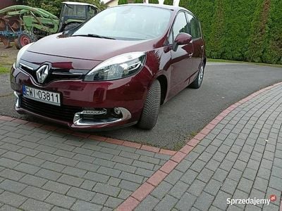 Bordowy Używany 2012 Renault Scénic III Minivan | 15 000 zł (Uczciwa cena)