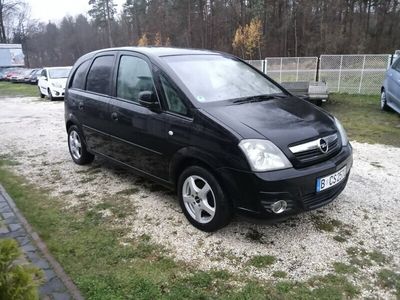 używany Opel Meriva 1.6dm 115KM 2009r. 156 000km