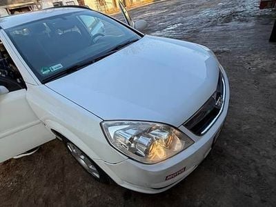 Używany Opel Vectra Cosmo 2007 Biały Kombi