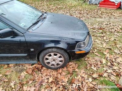 Czarny Używany 2002 Volvo S40 Sedan/Limuzyna | 5500 zł