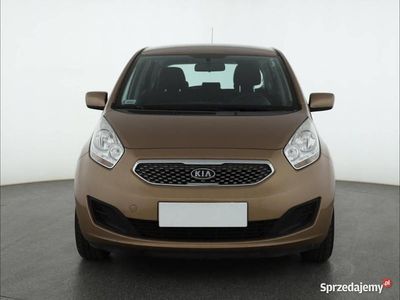 Używany Kia Venga 90 KM (66 kW) 2010 Beżowy Hatchback