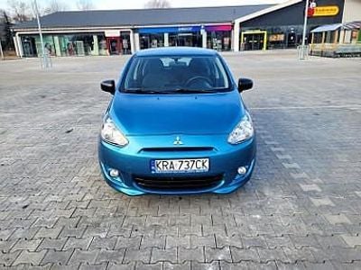 Niebieski Używany 2015 Mitsubishi Space Star Hatchback | 18 500 zł (Uczciwa cena)