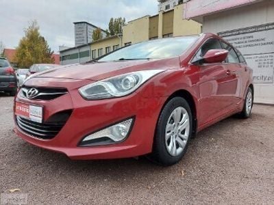 Używany Hyundai i40 115 KM (84 kW) 2012 Bordowy Sedan/Limuzyna