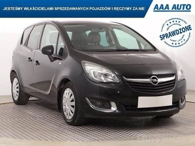 Używany Opel Meriva 2017 Czarny Minivan