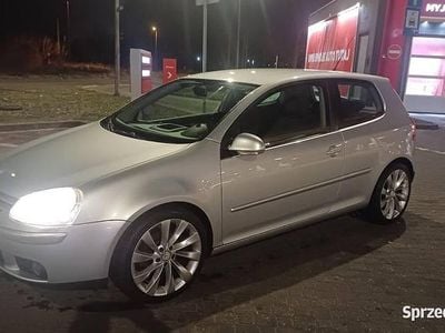 VW Golf V