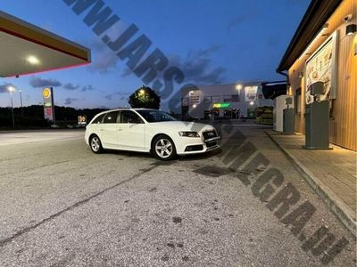 Używany Audi A4 170 KM (125 kW) 2010 Biały Kombi