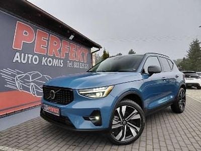 Inny kolor Używany 2024 Volvo XC40 SUV | 149 900 zł (Super Cena)