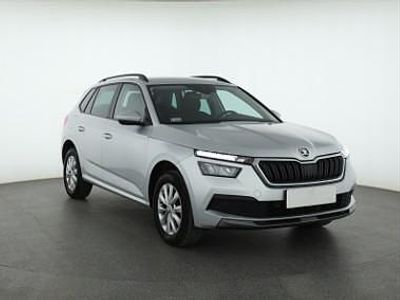Srebrny Używany 2020 Skoda Kamiq SUV | 69 999 zł (Uczciwa cena)