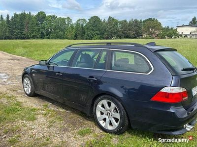 BMW 525