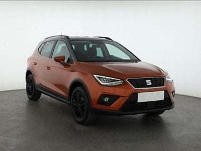 Używany Seat Arona 95 KM (69 kW) 2017 Pomarańczowy SUV