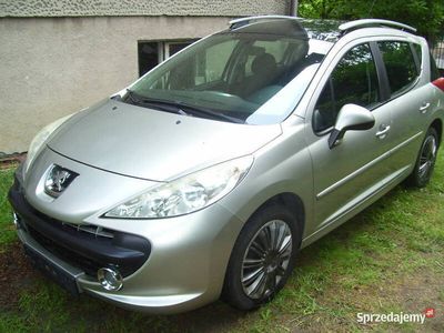 używany Peugeot 207 1,6 i 120 KM, klima, panorama dach