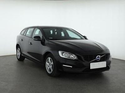 Czarny Używany 2017 Volvo V60 Kombi | 41 499 zł