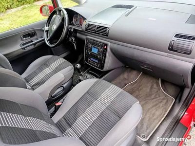 VW Sharan