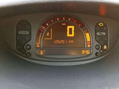 Czarny Używany 2012 Renault Modus Minivan | 10 499 zł (Uczciwa cena)