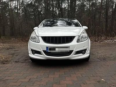 Używany Opel Corsa 2010 Biały Hatchback