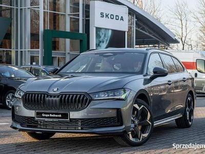 Szary Nowe 2026 Skoda Superb SportLine Kombi | 243 000 zł (Super Cena)