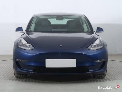 Niebieski Używany 2020 Tesla Model 3 Sedan/Limuzyna | 91 999 zł