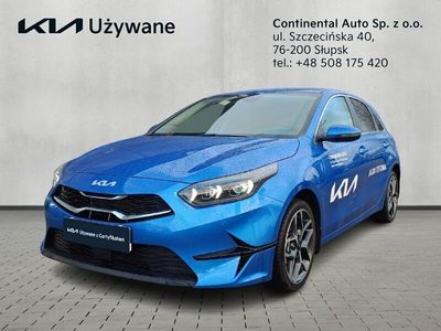 Niebieski (metalik) Używany 2024 Kia Ceed Hatchback | 107 900 zł