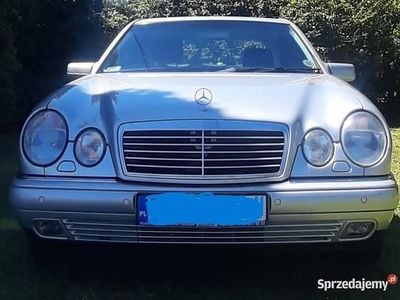 Używany 1998 Mercedes 190 Sedan/Limuzyna | 30 000 zł