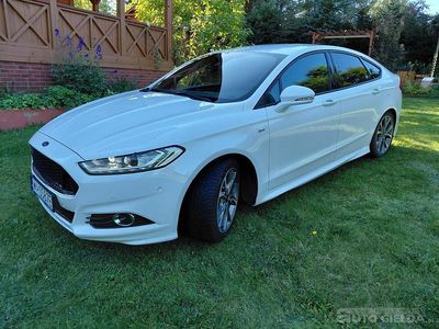 Biały Używany 2018 Ford Mondeo ST-Line Hatchback | 69 000 zł (Drogi)