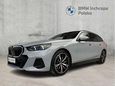 Używany BMW 520 Comfort Edition 197 KM (144 kW) 2024 Brooklyn grey metallic metalizowany Kombi