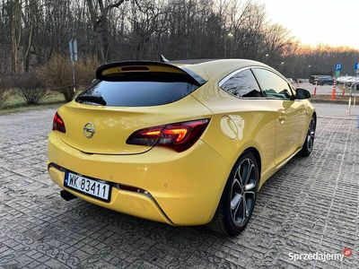Używany 2011 Opel Astra GTC | 30 900 zł