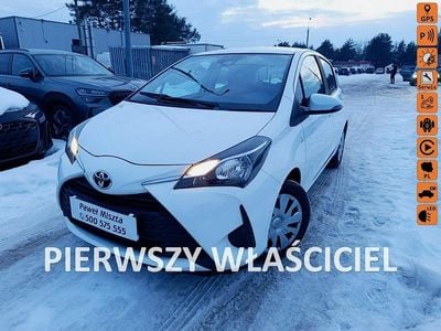 Używany Toyota Yaris 112 KM (82 kW) 2019 Biały (metalik) SUV