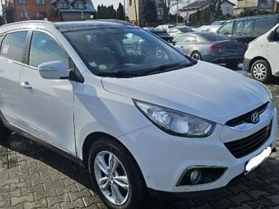 Używany Hyundai ix35 116 KM (85 kW) 2013 Biały SUV