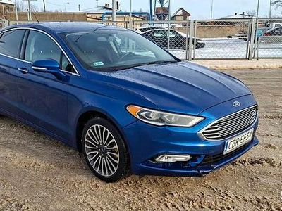 Używany Ford Fusion 2017 Niebieski Sedan/Limuzyna