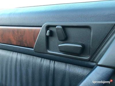 Używany Mercedes 300 1993 Niebieski Kabriolet