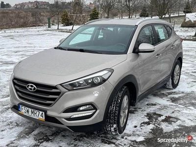 Beżowy Używany 2016 Hyundai Tucson SUV | 56 800 zł (Uczciwa cena)