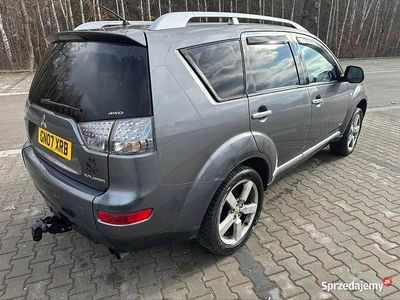 Używany Mitsubishi Outlander 140 KM (102 kW) 2007 Grafitowy SUV