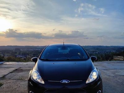 Używany Ford Fiesta Titanium 2009 Czarny Hatchback