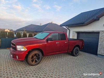 Używany Dodge Ram 2014 Bordowy Pickup