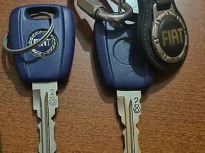 Granatowy Używany 2002 Fiat Punto Hatchback | 4800 zł (Drogi)