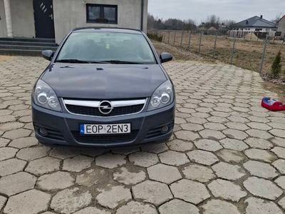 Używany 2005 Opel Vectra Hatchback | 11 500 zł (Dość drogi)