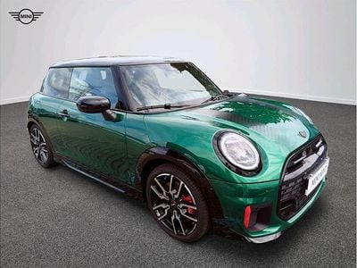 British racing green iv metalizowany Używany 2024 Mini John Cooper Works Hatchback | 161 900 zł (Uczciwa cena)