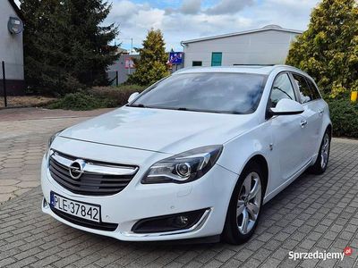 Biały Używany 2014 Opel Insignia OPC Kombi | 32 900 zł (Dość drogi)