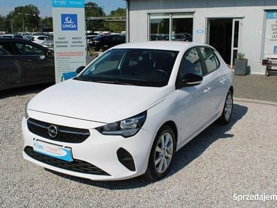 Biały Używany 2020 Opel Corsa Hatchback | 39 900 zł (Uczciwa cena)