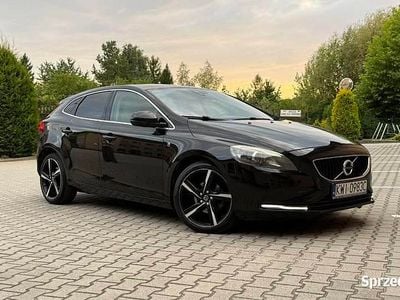 Używany Volvo V40 Ocean Race 2015 Czarny Kombi