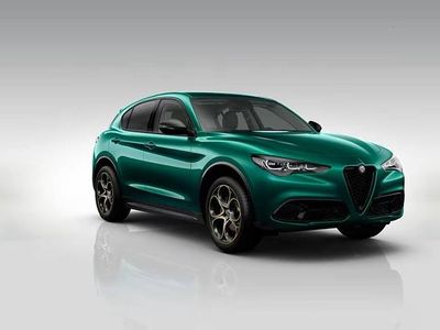 Lakier specjalny zielony montreal green Nowe 2025 Alfa Romeo Stelvio SUV | 241 573 zł