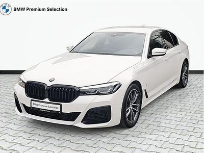 Biel alpejska Używany 2023 BMW 518 Shadowline Sedan/Limuzyna | 169 900 zł (Dość drogi)