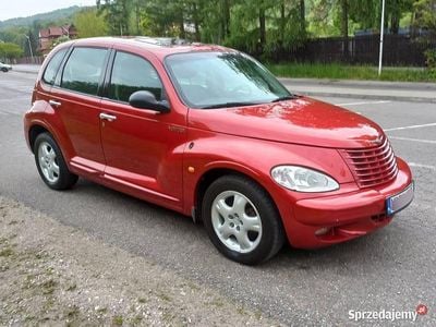 Czerwony Używany 2002 Chrysler PT Cruiser Hatchback | 5600 zł