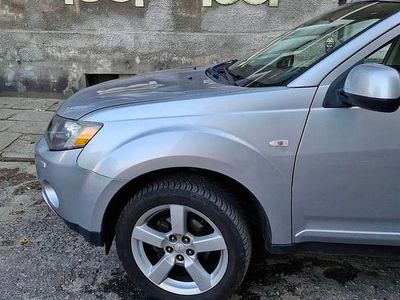 Srebrny Używany 2008 Mitsubishi Outlander SUV | 24 000 zł