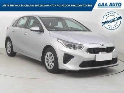 Używany Kia Ceed 2021 Srebrny Hatchback