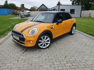 Używany Mini Cooper D 116 KM (85 kW) 2015 Pomarańczowy (metalik, perła) Hatchback