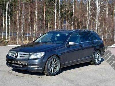 używany Mercedes C220 2.1dm 170KM 2010r. 233 560km