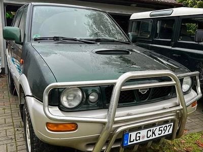 Zielony Używany 1997 Nissan Terrano SUV | 13 900 zł